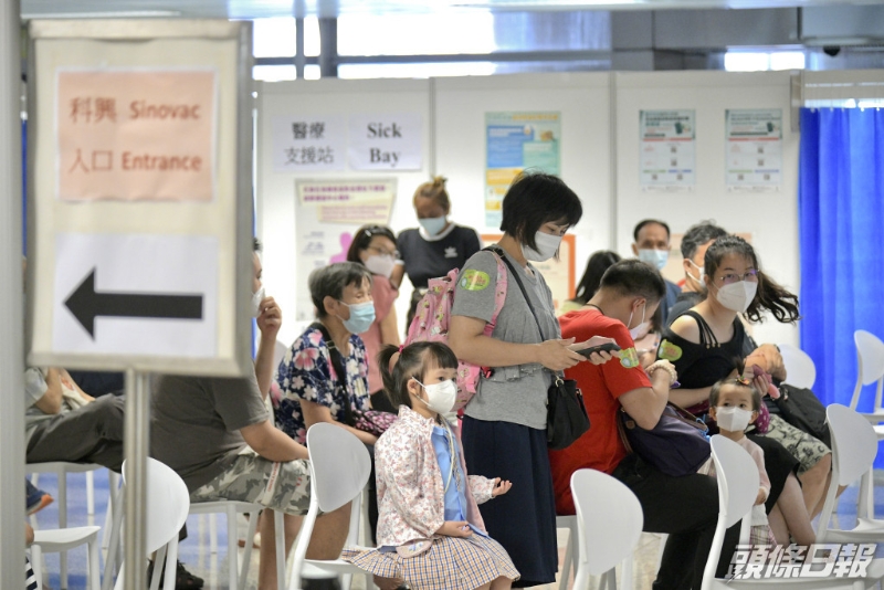 蔡若蓮呼籲家長盡快安排學童打針。資料圖片