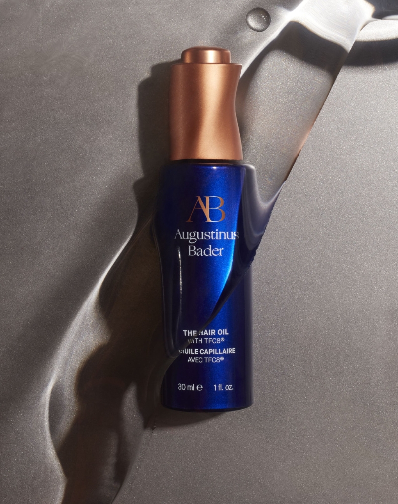 Augustinus Bader蓝钻护发精华油/$395，成分包括摩洛哥坚果油、石榴油、猴面包树油和维生素E，高效滋养秀发，从而帮助减少断发。