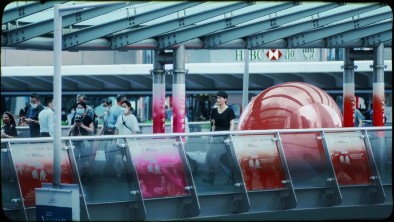 《停一停·心呼吸》MV截圖。