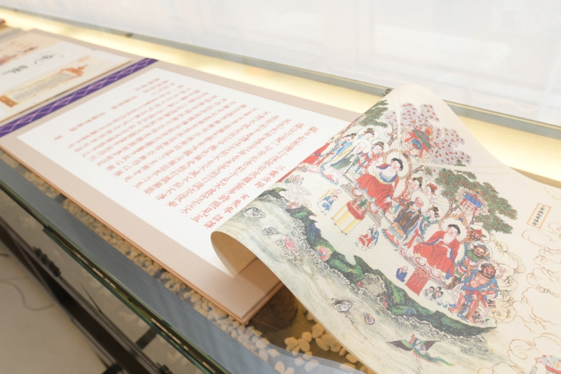 「像敦煌那些壁畫,依然帶給人們精神上的洗禮,所以我覺得那不僅僅是宗教,而是一種永恆的時間之美。」