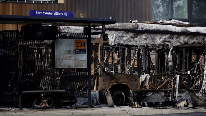 巴黎郊区奥贝维利耶(Aubervilliers)一个车站成为袭击目标 巴黎郊区奥贝维利耶(Aubervilliers)一个车站成为袭击目标