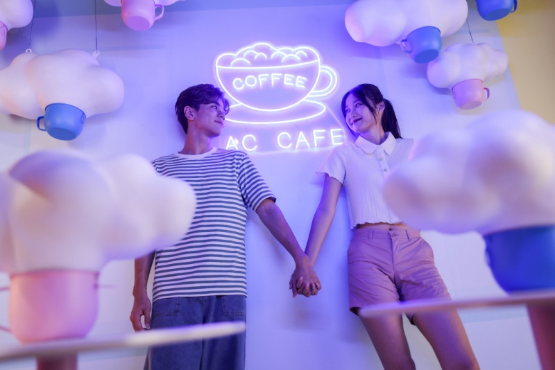 “云朵打卡Café”