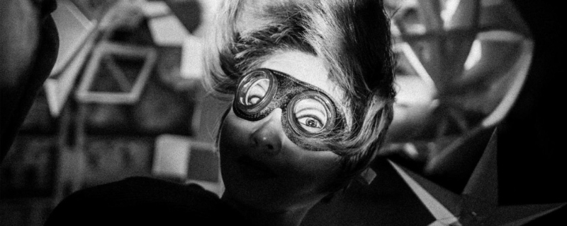 徐世琪隆重呈献:宇宙最强之悬浮者──Lauren O 徐世琪隆重呈献:宇宙最强之悬浮者──Lauren O