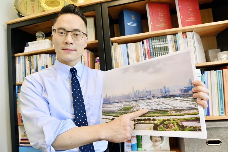 梁熙倡落马洲河套医院“台前幕后”全使用内地医护及管理模式。 梁熙倡落马洲河套医院“台前幕后”全使用内地医护及管理模式。