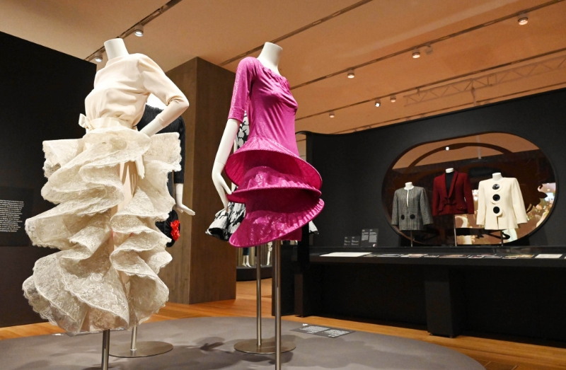 展览第四部分“时尚教母”主题区域。 展览第四部分“时尚教母”主题区域。