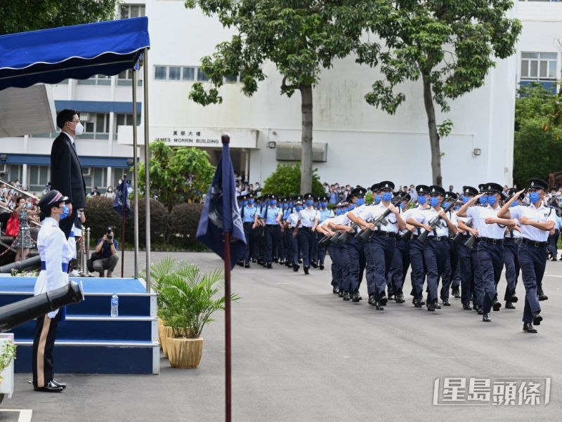 去年7月9日警察结业会操，是首次全面以中式步操，由特首李家超任检阅官。资料图片