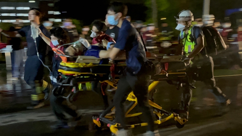 消防员被困 消防员被困