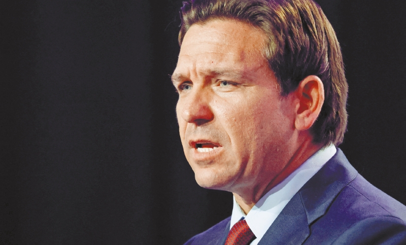 分析认为,佛州州长德桑蒂斯阵营希望维持乐观情绪,藉此展示他仍是最有力挑战前总统特朗普的人选。路透社 分析认为,佛州州长德桑蒂斯阵营希望维持乐观情绪,藉此展示他仍是最有力挑战前总统特朗普的人选。路透社