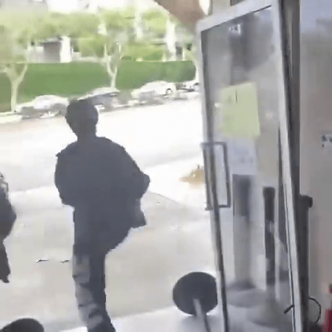 中国驻旧金山总领事馆人逃跑 中国驻旧金山总领事馆人逃跑