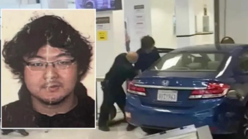 据报车撞中国驻旧金山总领馆司机为31岁华裔男子，住处有大量假枪。