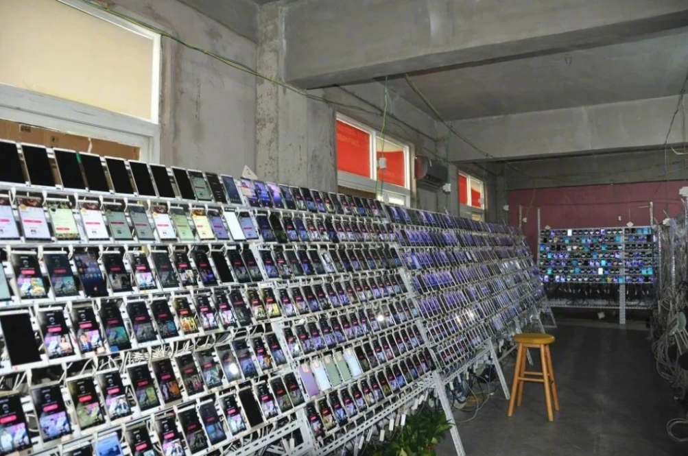 手机用作催谷虚假人气。 手机用作催谷虚假人气。