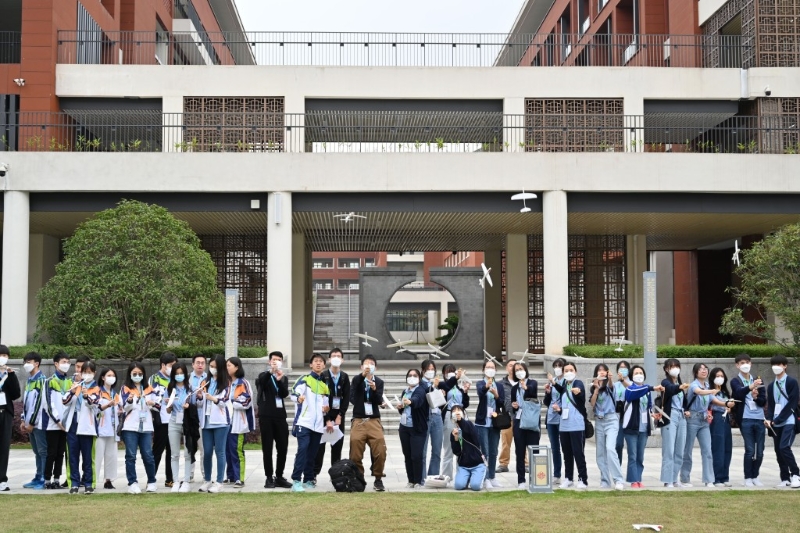 随着内地两所港人子弟学校，获接纳为文凭试与考学校，学生亦须完成内地考察，学校要参考教育局规划路线设计行程。 资料图片