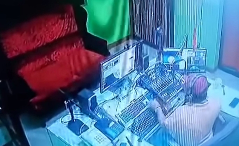 胡安·朱马龙当时正进行直播。 (facebook) 胡安·朱马龙当时正进行直播。 (facebook)