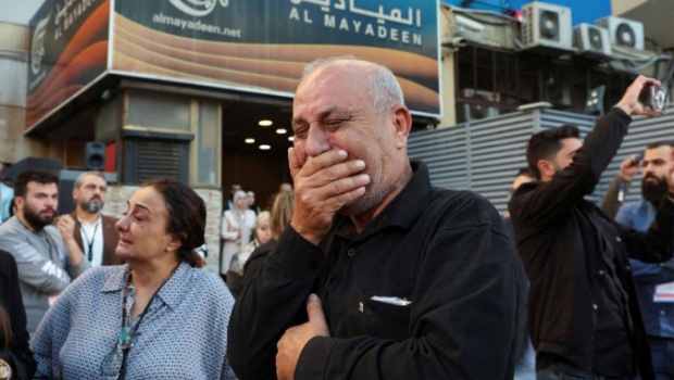 黎巴嫩频道马雅丁电视台，指该台两名记者周二在黎巴嫩南部遭以军空袭期间丧生。