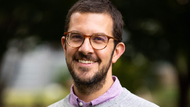 Meta发言人安迪史东 ,被俄罗斯通缉,原因不明。 Meta发言人安迪史东 ,被俄罗斯通缉,原因不明。