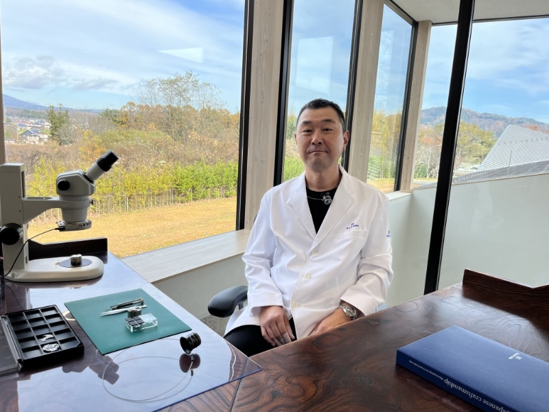 伊藤勉(Tsutomu Ito),Head of Assembly for Grand Seiko Studio Shizukuishi。 伊藤勉(Tsutomu Ito),Head of Assembly for Grand Seiko Studio Shizukuishi。