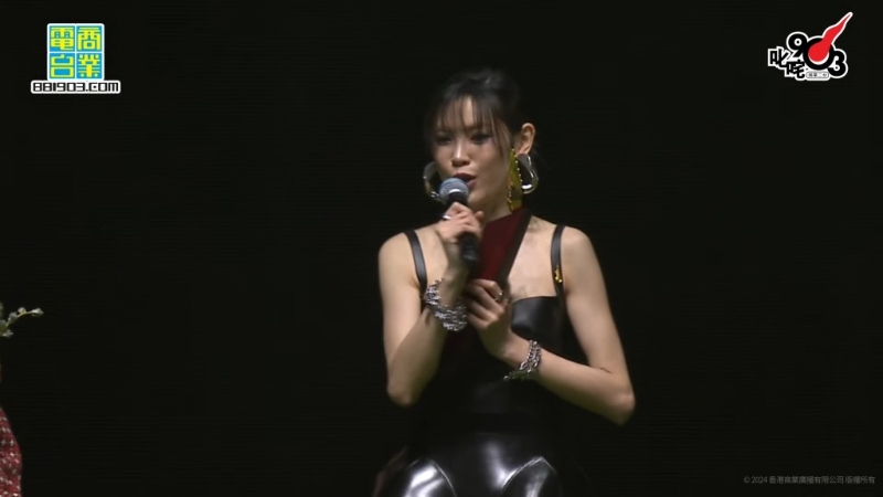 “叱吒乐坛我最喜爱的女歌手”由陈蕾击败去年得主郑欣宜夺得。 “叱吒乐坛我最喜爱的女歌手”由陈蕾击败去年得主郑欣宜夺得。