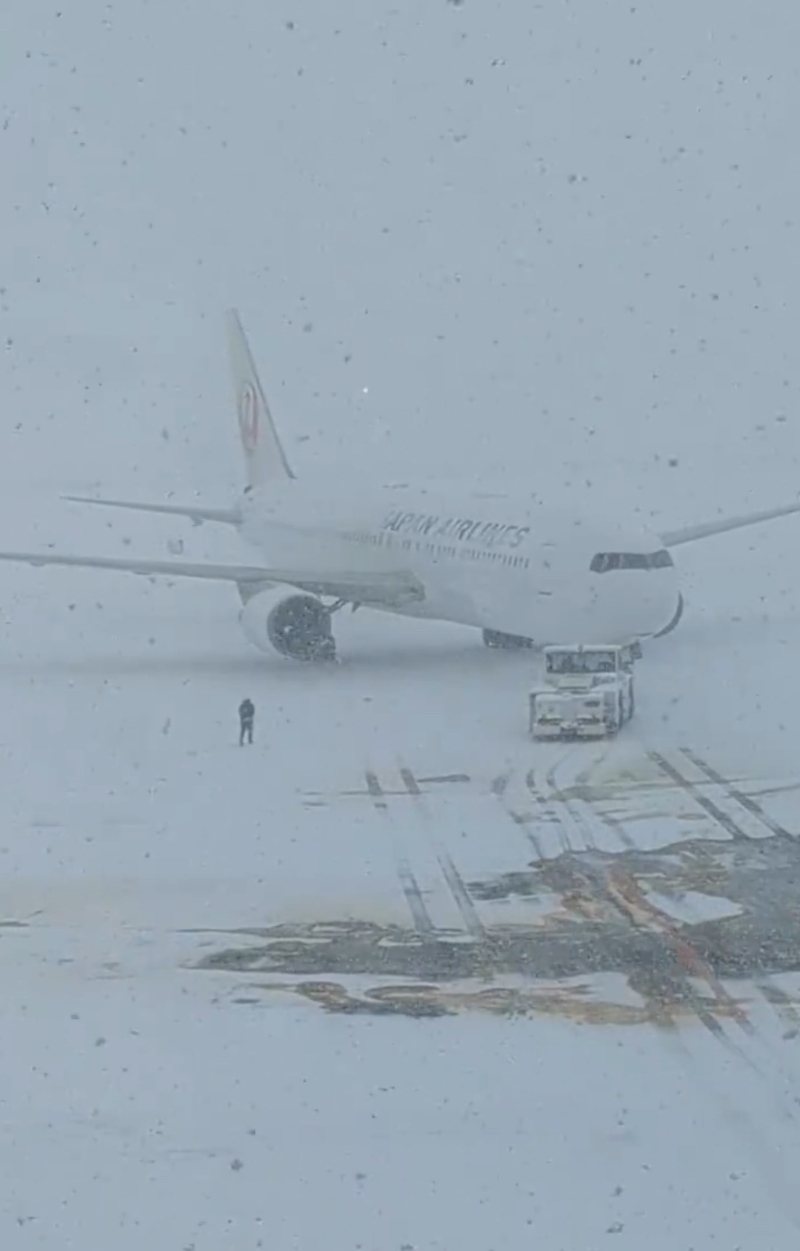 新千岁机场下大雪