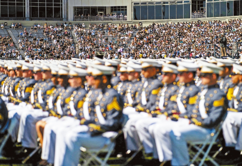西点军校的招生过程非常严格,每年1.3万宗申请中,最终只会招收1200人。 路透社 西点军校的招生过程非常严格,每年1.3万宗申请中,最终只会招收1200人。 路透社