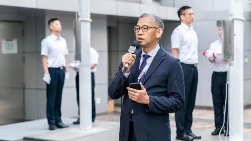 胡英明支持升旗仪式 胡英明支持升旗仪式