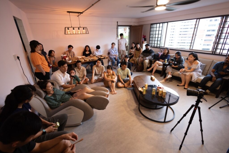 Michelle的“丧礼”气氛像生日会,有30多人出席。 hca.org.sg Michelle的“丧礼”气氛像生日会,有30多人出席。 hca.org.sg