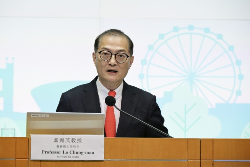 卢宠茂回应开发“医健通+”开支时称「好多工程都唔止呢个数。」资料图片 卢宠茂回应开发“医健通+”开支时称「好多工程都唔止呢个数。」资料图片