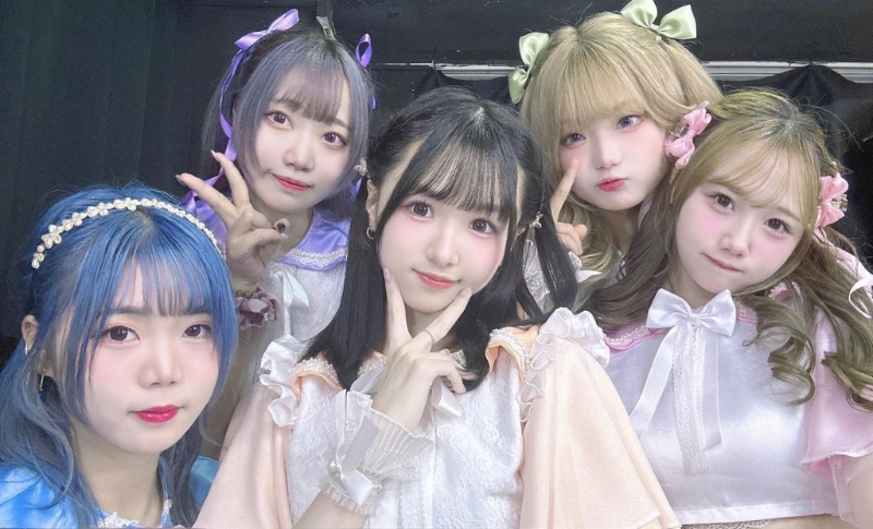 香港地下偶像团体名为“薄明エルフリーデ” 香港地下偶像团体名为“薄明エルフリーデ”