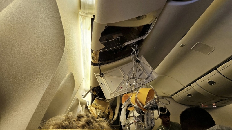 新加坡航空SQ321航班乱流事故 新加坡航空SQ321航班乱流事故