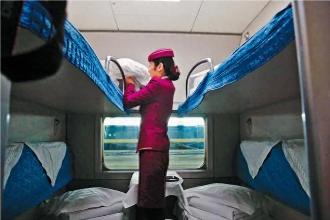 高铁(香港段)首次引进卧铺列车往来香港与北京及上海 高铁(香港段)首次引进卧铺列车往来香港与北京及上海