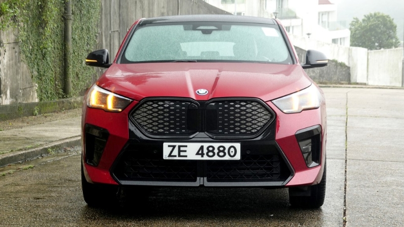 宝马全新iX2电动四驱轿跑SUV| 宝马全新iX2电动四驱轿跑SUV|