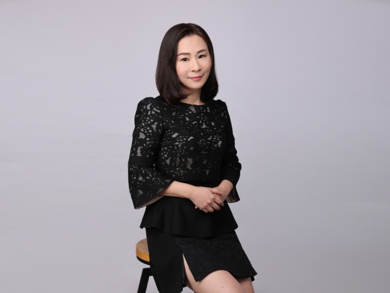 盈力雇员服务顾问高级经理Wicky让欣欣转为半职 盈力雇员服务顾问高级经理Wicky让欣欣转为半职