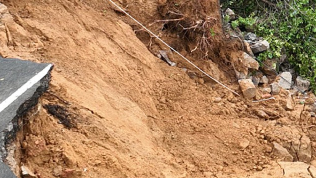 湖南山泥倾泻4栋房屋倒塌