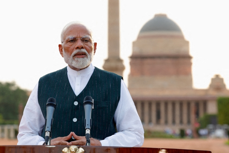 2024年6月7日，印度总理莫迪于于新德里总统府会见总统穆尔穆后向媒体发表讲话，宣布组成新政府。路透社