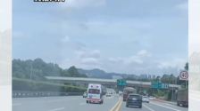 深圳救护车高速公路直播飙车“爬头”，司机：没事玩一下
