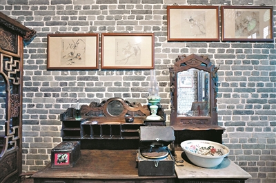 西关大屋闺房内饰颇为精致。