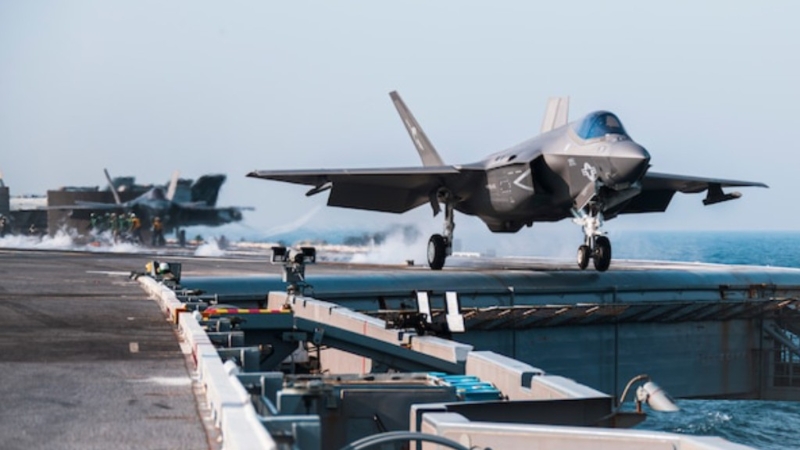 美国海军将首次在日本部署F-35C战机。 X 美国海军将首次在日本部署F-35C战机。 X