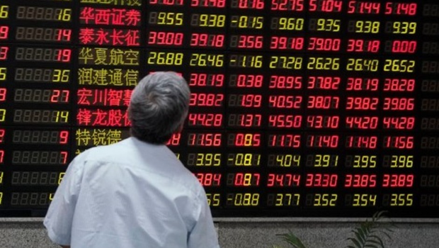 中国股市近期疯涨。 中国股市近期疯涨。