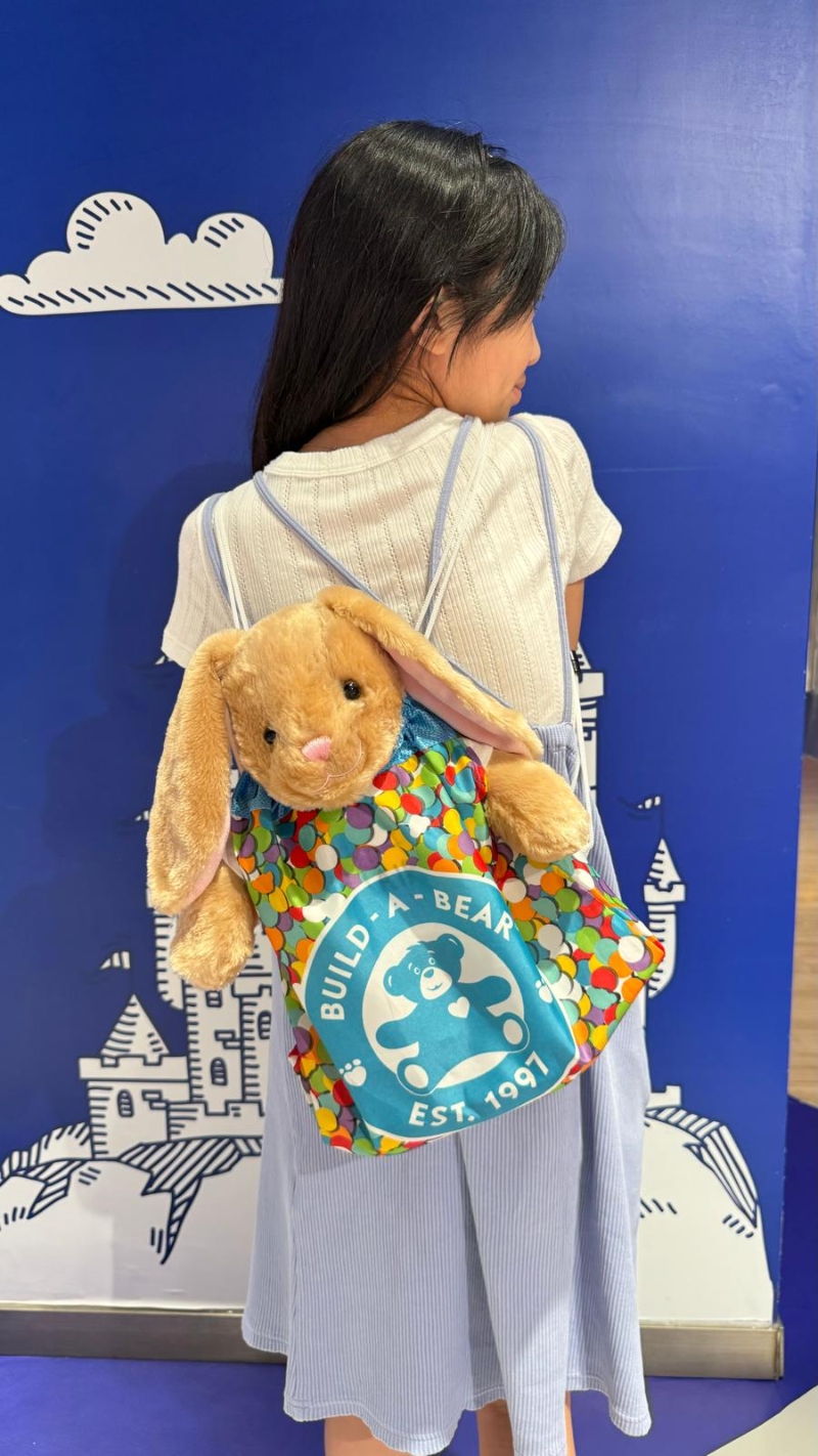 想带专属小兔公仔回家只需低至$56! 想带专属小兔公仔回家只需低至$56!