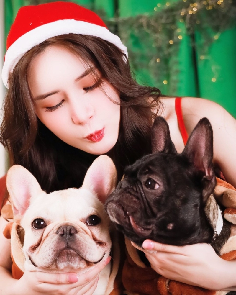 台湾AV女优艾熙今年27岁。IG@ aixi bb 台湾AV女优艾熙今年27岁。IG@ aixi bb