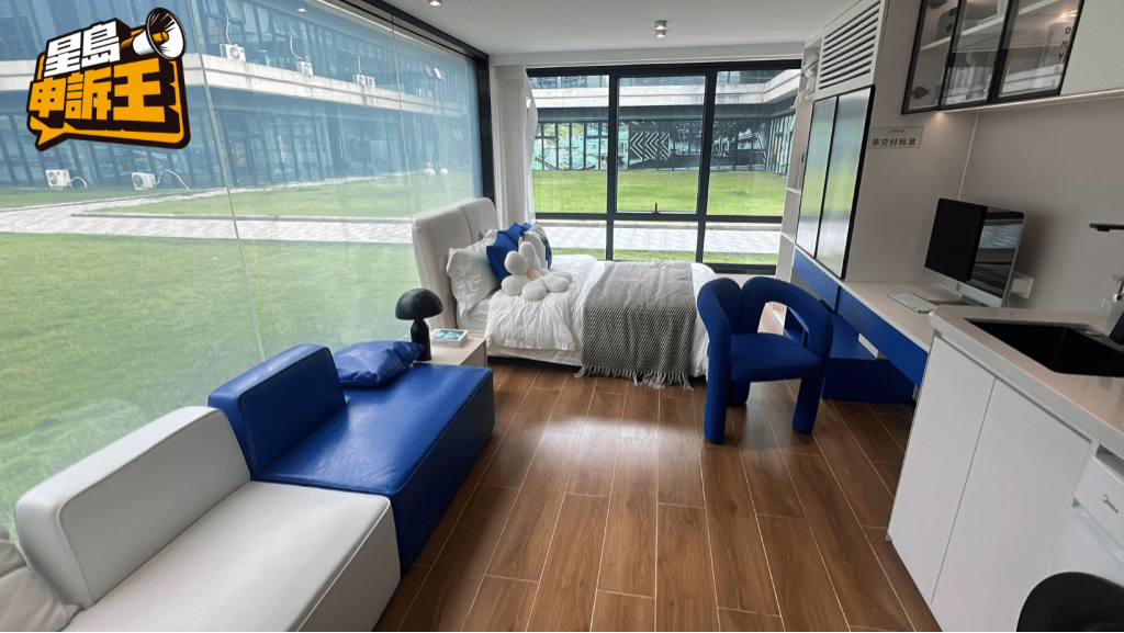 公寓建筑面积32平方米,示范单位装修雅致。 公寓建筑面积32平方米,示范单位装修雅致。