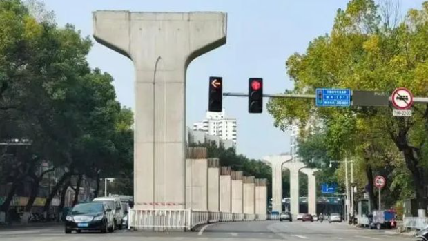 广西烂尾轻铁 广西烂尾轻铁