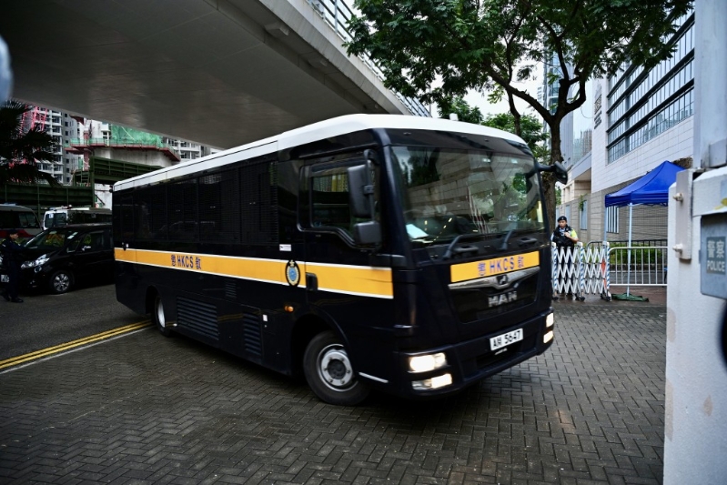 35+颠复案今天判刑。 35+颠复案今天判刑。