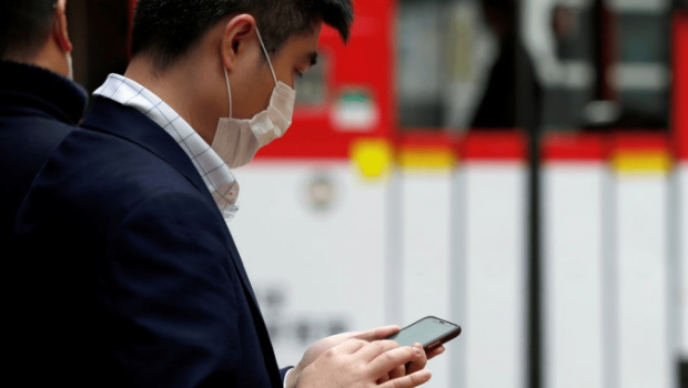 “888888”手机号码拍卖42.4万成交 “888888”手机号码拍卖42.4万成交