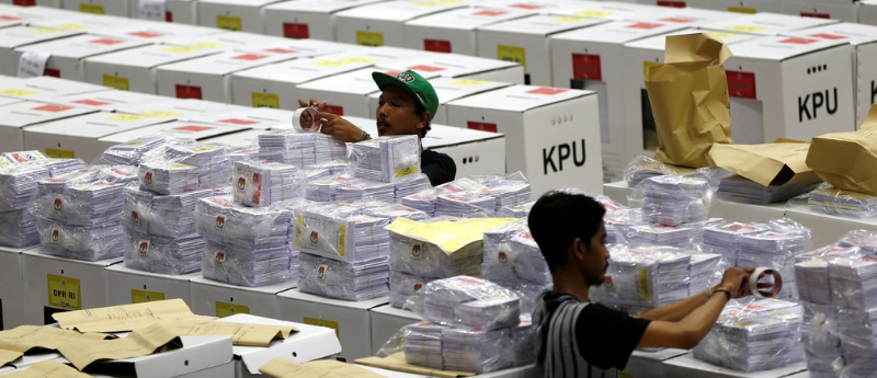 印尼选举涉及大量人力工作。 印尼选举涉及大量人力工作。