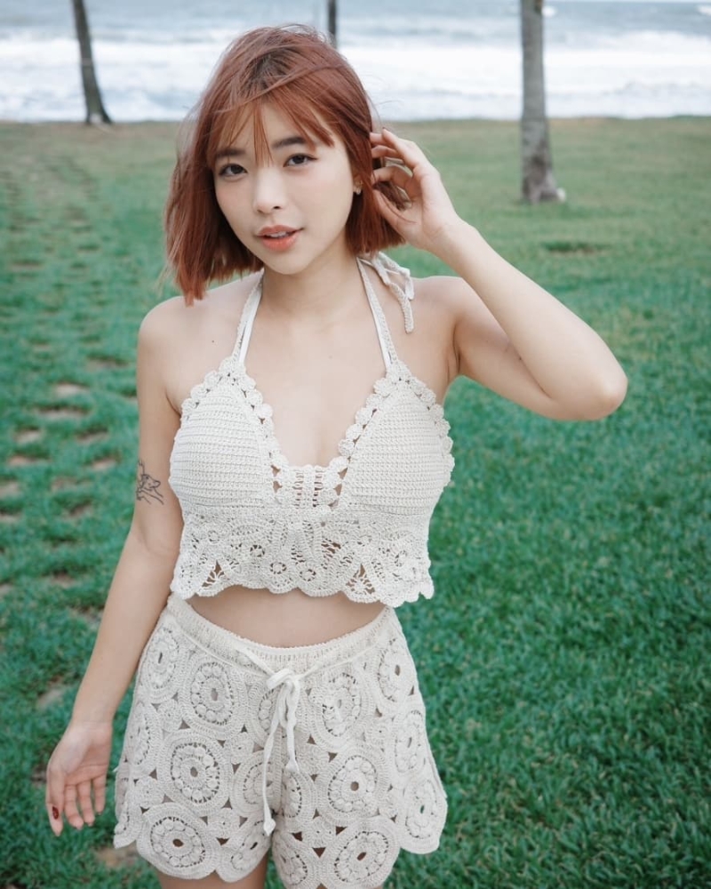 一只阿圆被曝一年前与陈百祥去韩国行街。 一只阿圆被曝一年前与陈百祥去韩国行街。