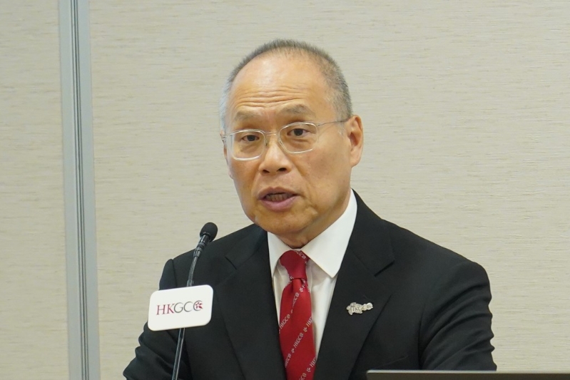 总商会总裁杨伟添指,39.7%企业表示会加薪,仅1.8%受访公司计划减薪。 总商会总裁杨伟添指,39.7%企业表示会加薪,仅1.8%受访公司计划减薪。