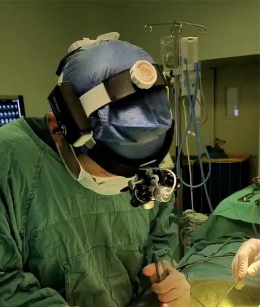 王麦正职是湖南长沙一间三甲医院的骨科医生。 王麦正职是湖南长沙一间三甲医院的骨科医生。