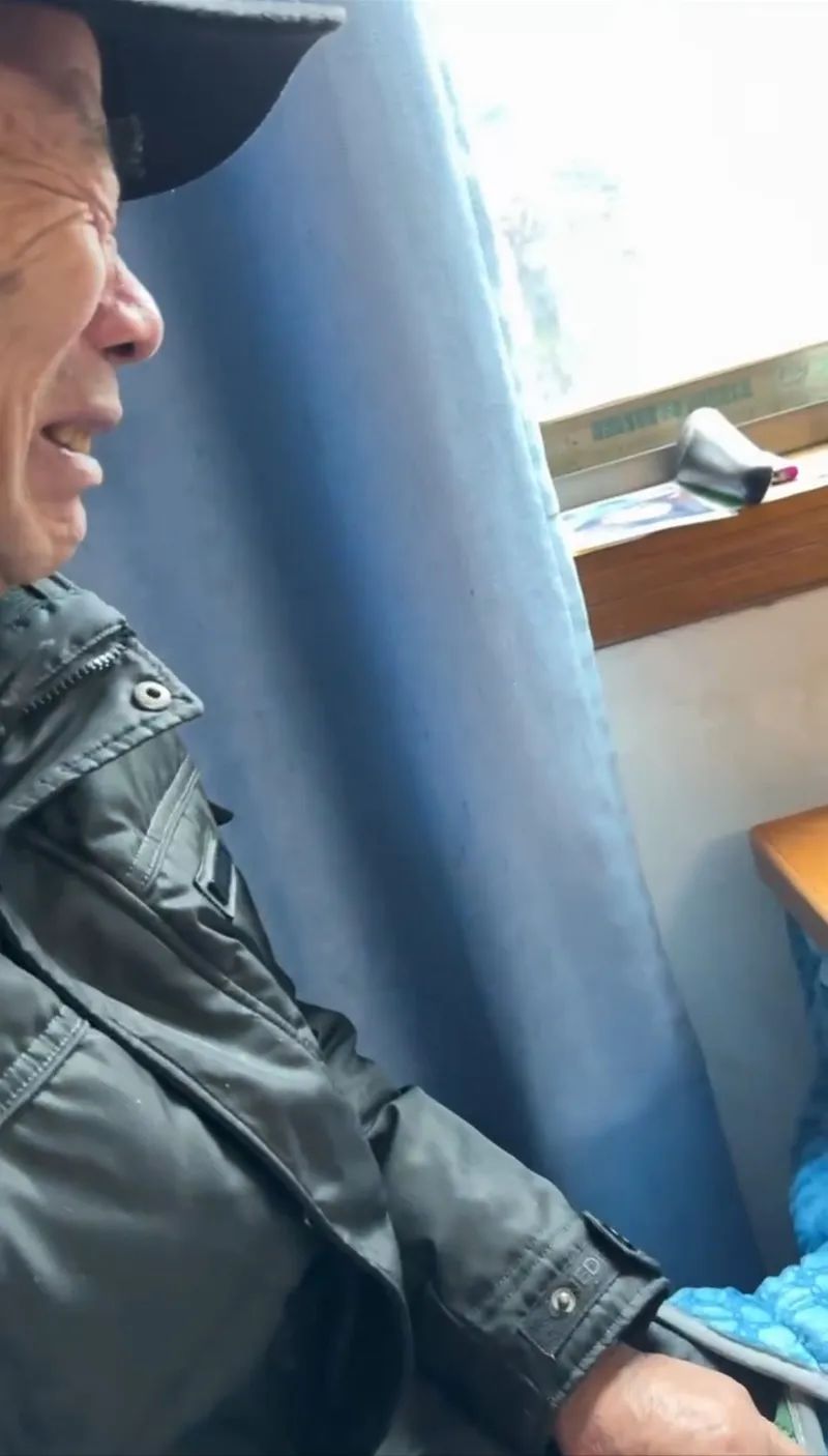 女子父亲 女子父亲