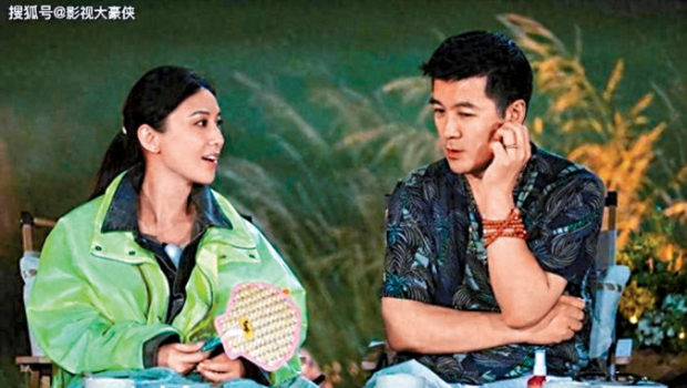 《再见爱人》嘉宾黄圣依(左)和杨子。 《再见爱人》嘉宾黄圣依(左)和杨子。