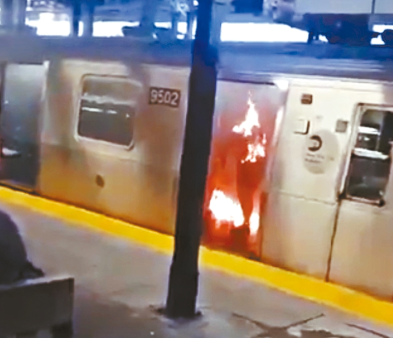 纽约地铁谋杀案。 纽约地铁谋杀案。